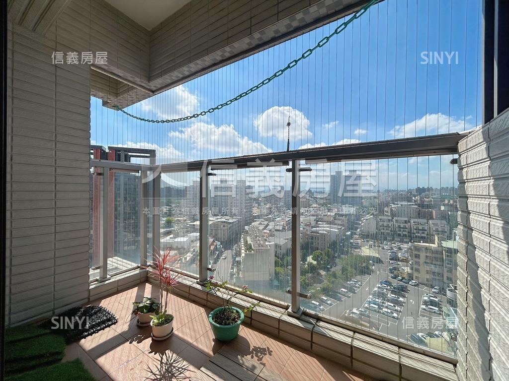 展志學稀有豪景宅邸雙車位房屋室內格局與周邊環境
