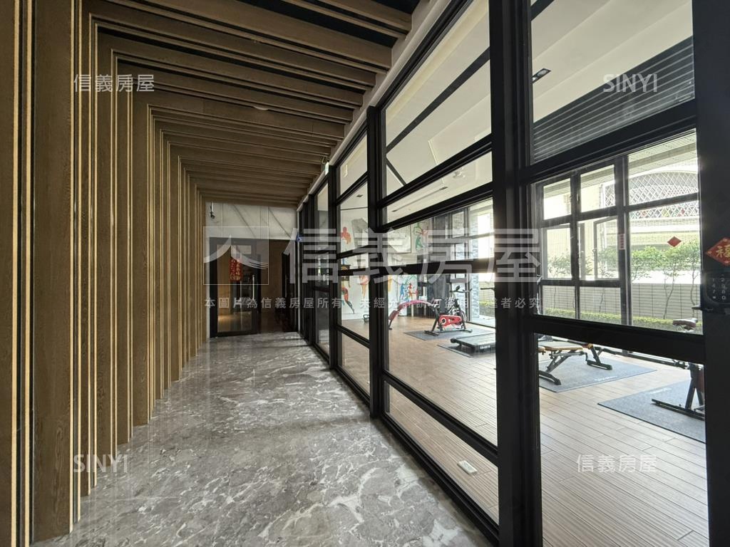 展志學稀有豪景宅邸雙車位房屋室內格局與周邊環境