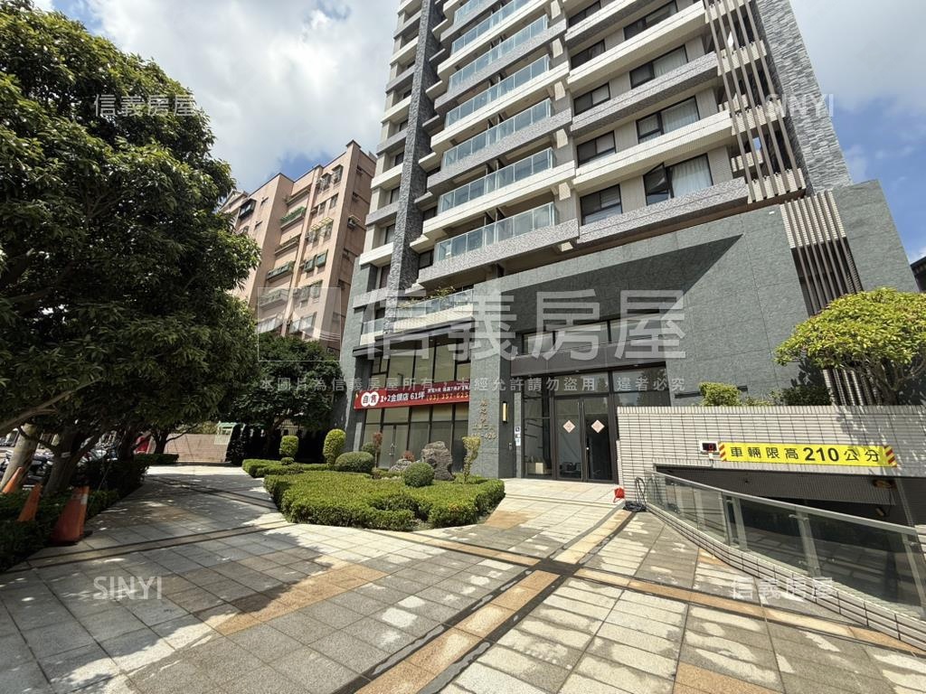 展志學稀有豪景宅邸雙車位房屋室內格局與周邊環境