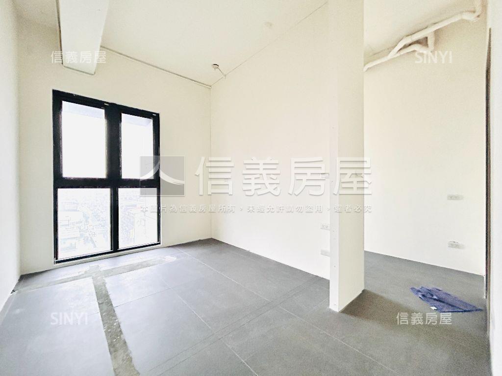 承德邊間八樓３房車房屋室內格局與周邊環境