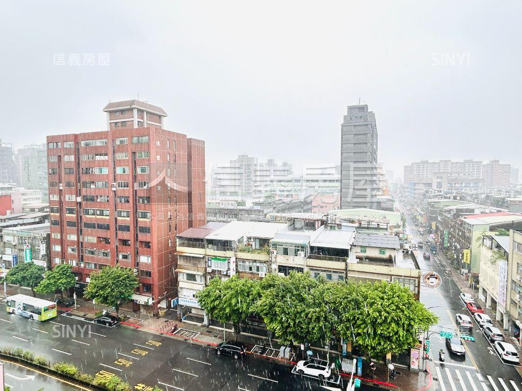 承德邊間八樓３房車房屋室內格局與周邊環境