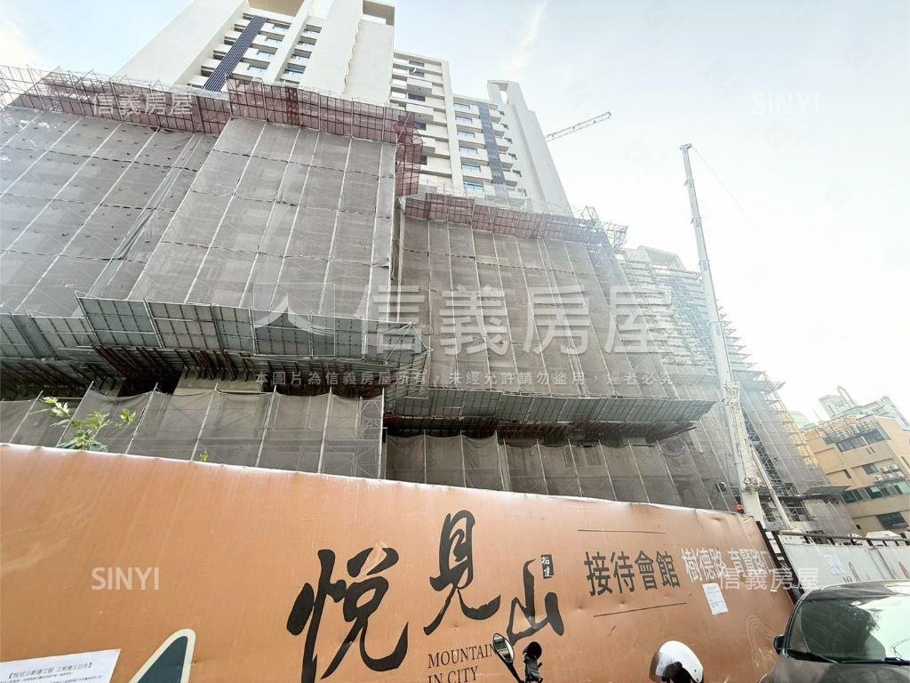 本戶非面７４悅見山三房車房屋室內格局與周邊環境