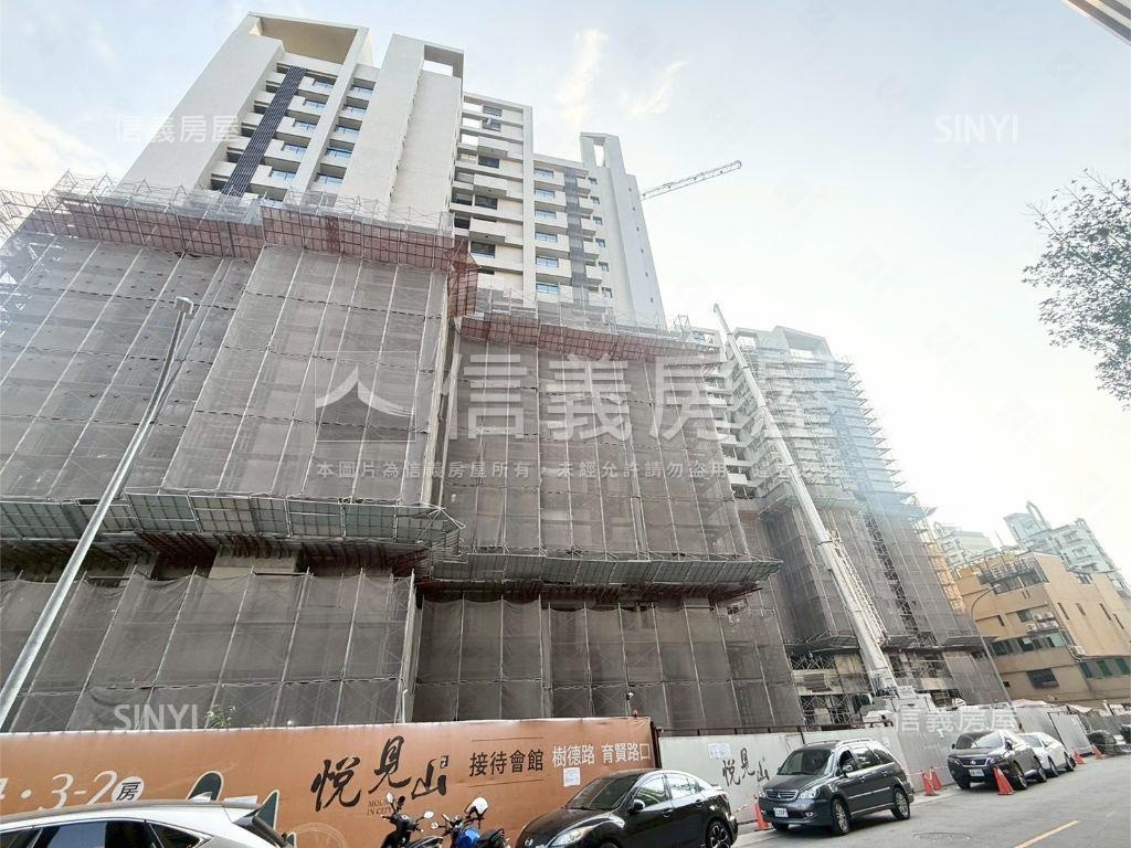 本戶非面７４悅見山三房車房屋室內格局與周邊環境