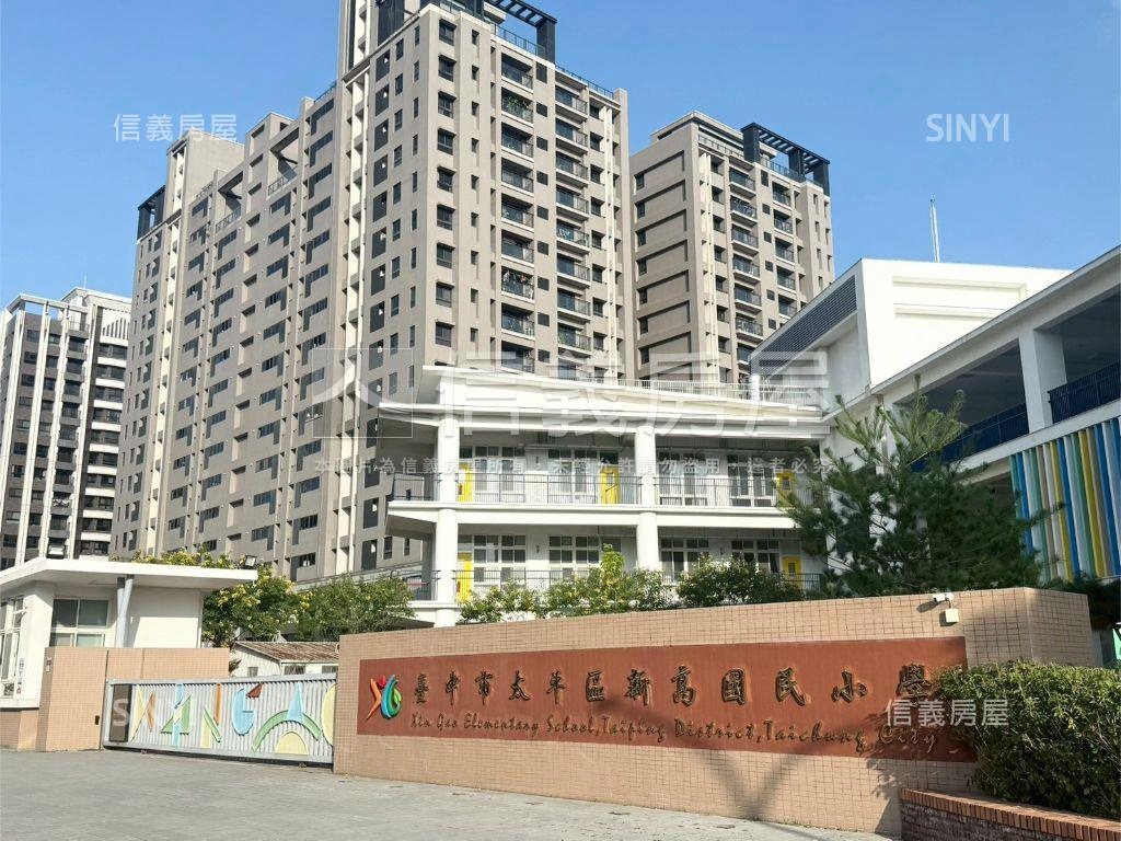 本戶非面７４悅見山三房車房屋室內格局與周邊環境