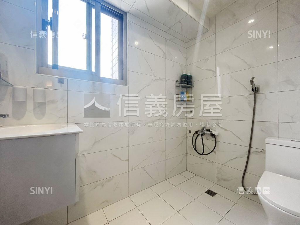 來富景觀精緻裝潢四房戶房屋室內格局與周邊環境