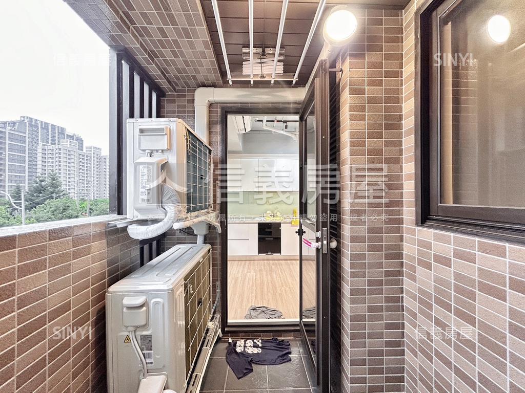 築成豐州兩房房屋室內格局與周邊環境