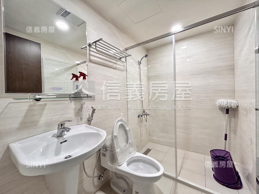 築成豐州兩房房屋室內格局與周邊環境