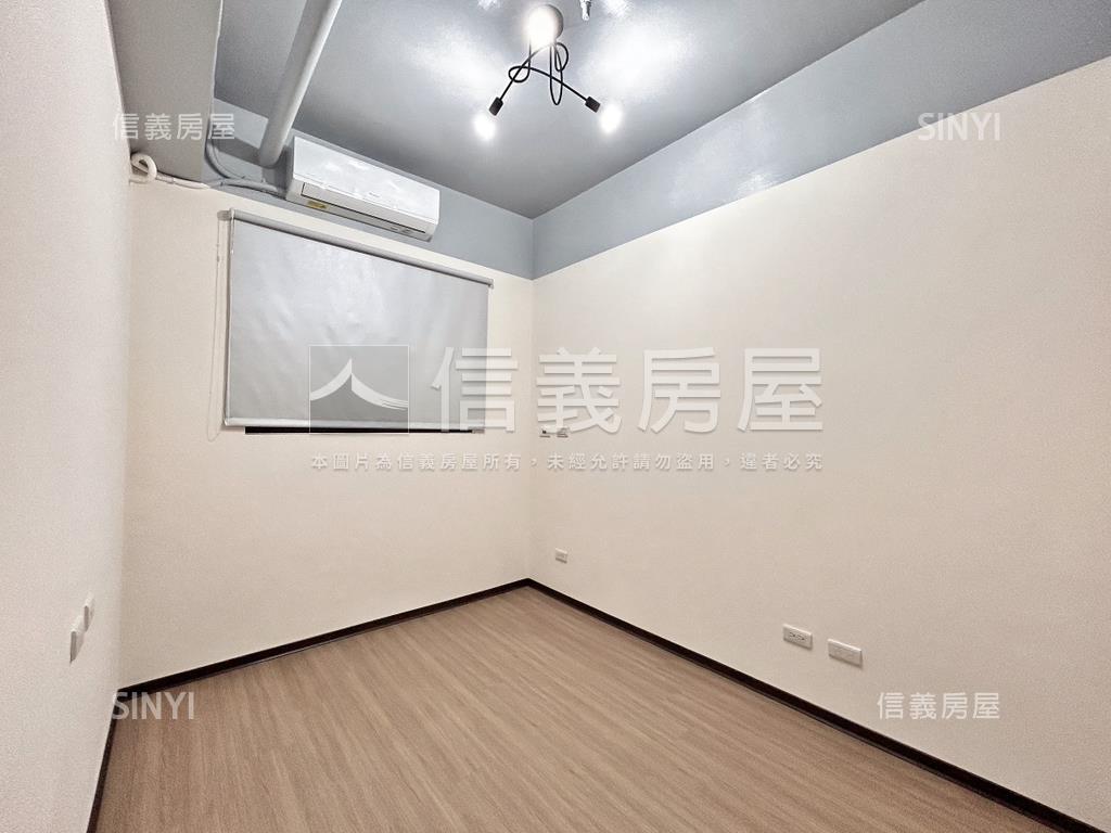 築成豐州兩房房屋室內格局與周邊環境