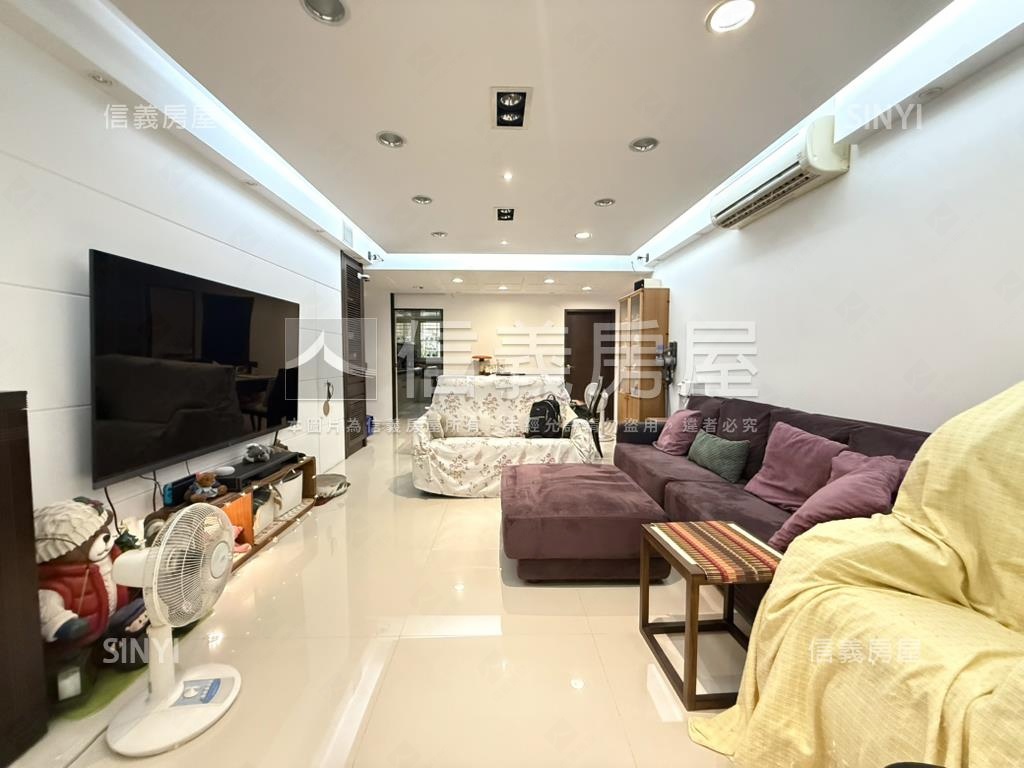 圓山大橋頭重慶北電梯三房房屋室內格局與周邊環境