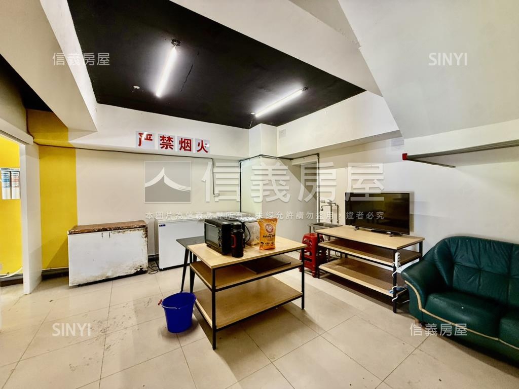 正新市一路三段金店面房屋室內格局與周邊環境
