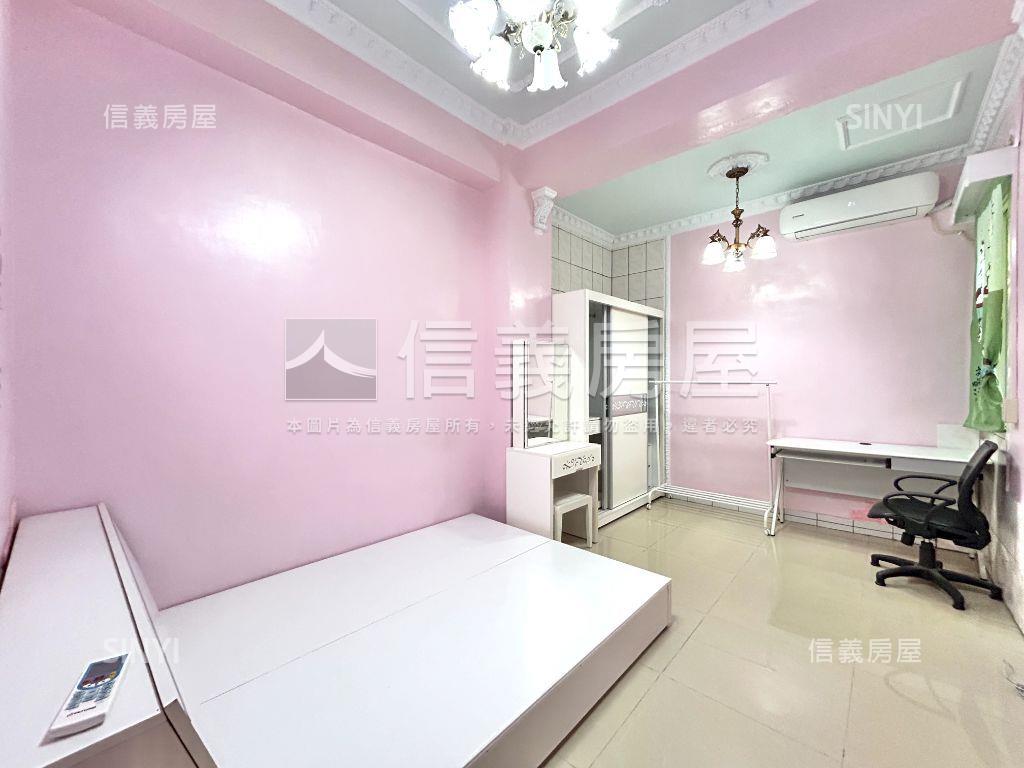 燙金西屯門牌近捷運美三房房屋室內格局與周邊環境