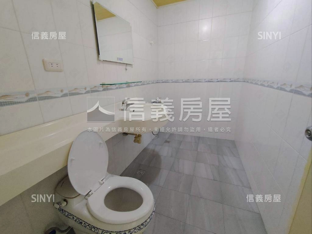 五甲邊間稀有美墅房屋室內格局與周邊環境