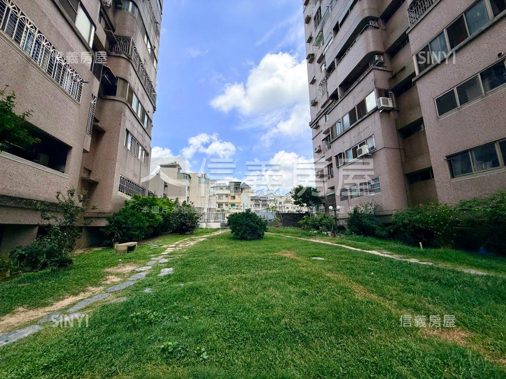 近精密科學園區三房車位房屋室內格局與周邊環境