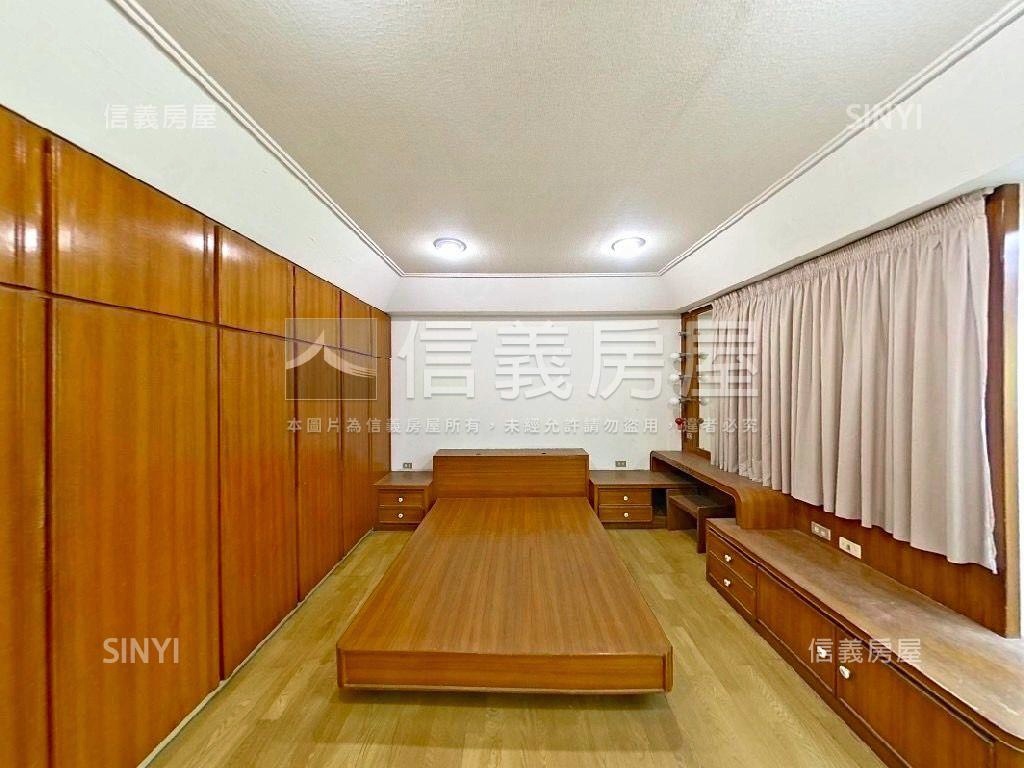 專任‧國泰碧園房屋室內格局與周邊環境