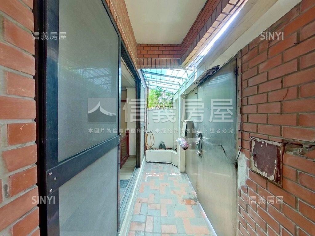專任‧國泰碧園房屋室內格局與周邊環境