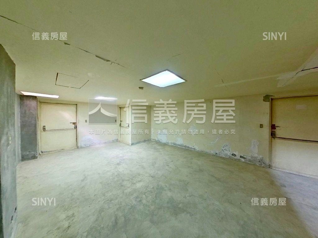 專任‧國泰碧園房屋室內格局與周邊環境