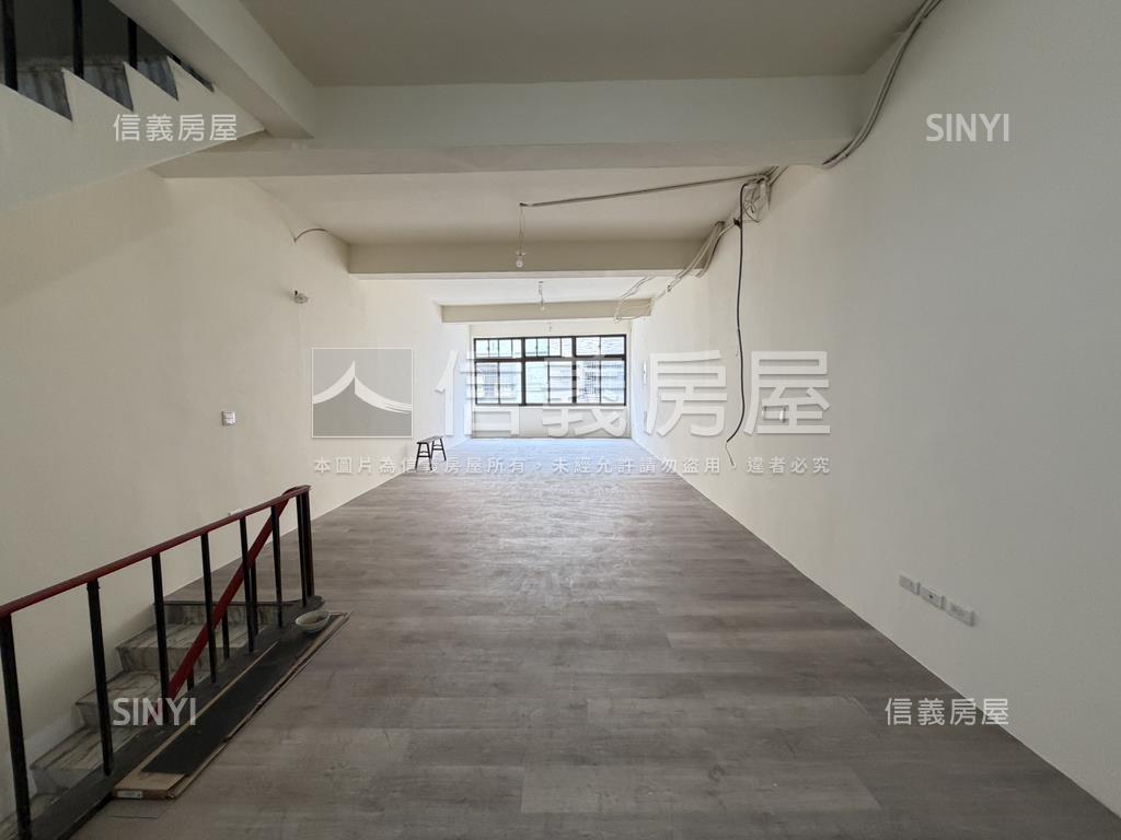 近小檜溪裝潢透天店面房屋室內格局與周邊環境