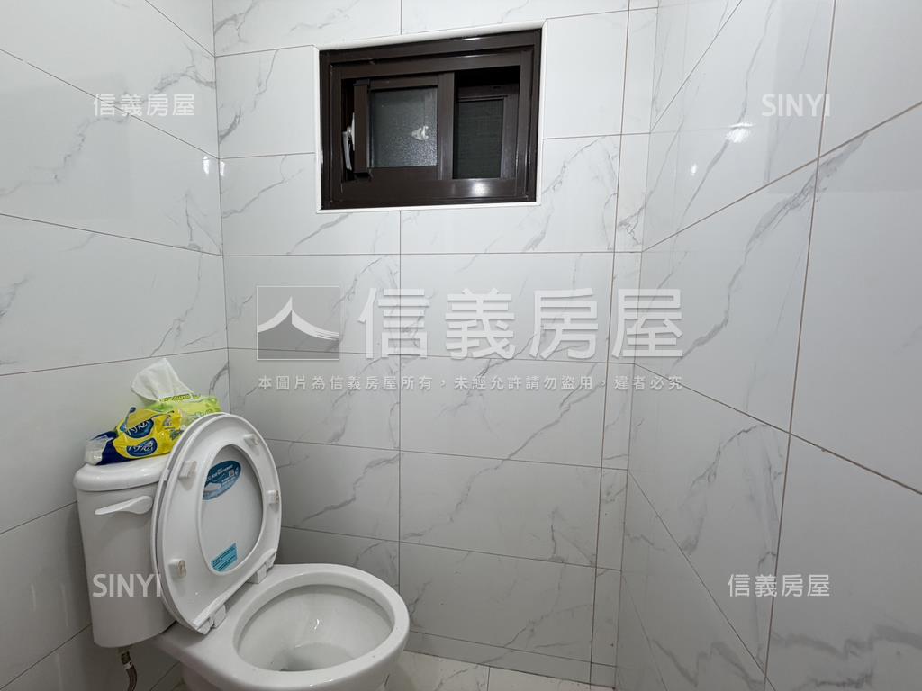 近小檜溪裝潢透天店面房屋室內格局與周邊環境