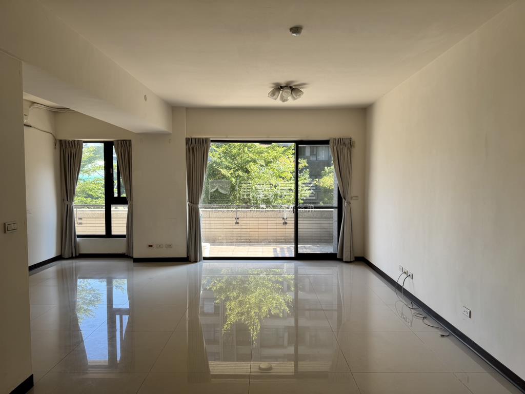 藏露｜家在一方房屋室內格局與周邊環境