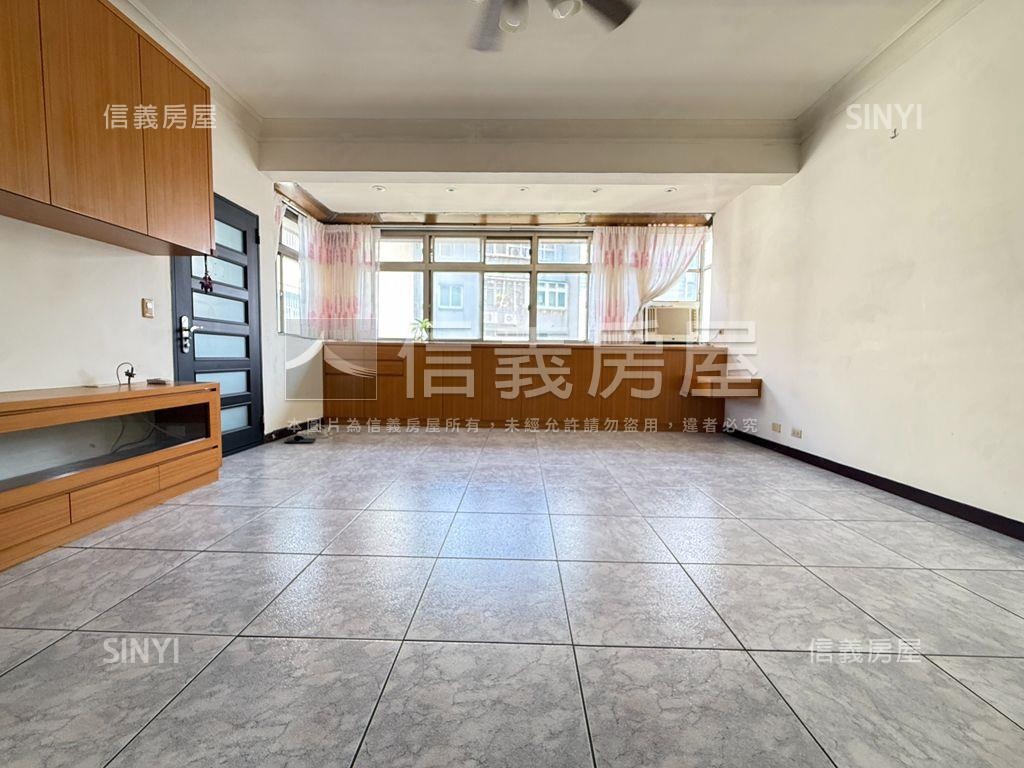 頂溪捷運｜邊間大空間美屋房屋室內格局與周邊環境