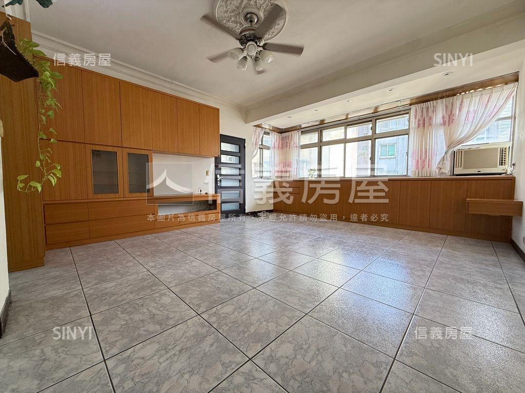 頂溪捷運｜邊間大空間美屋房屋室內格局與周邊環境