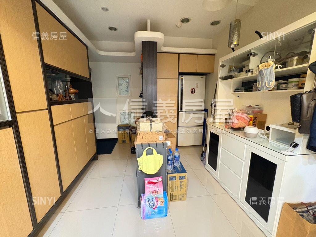 大有仰森溫馨美三房車位房屋室內格局與周邊環境