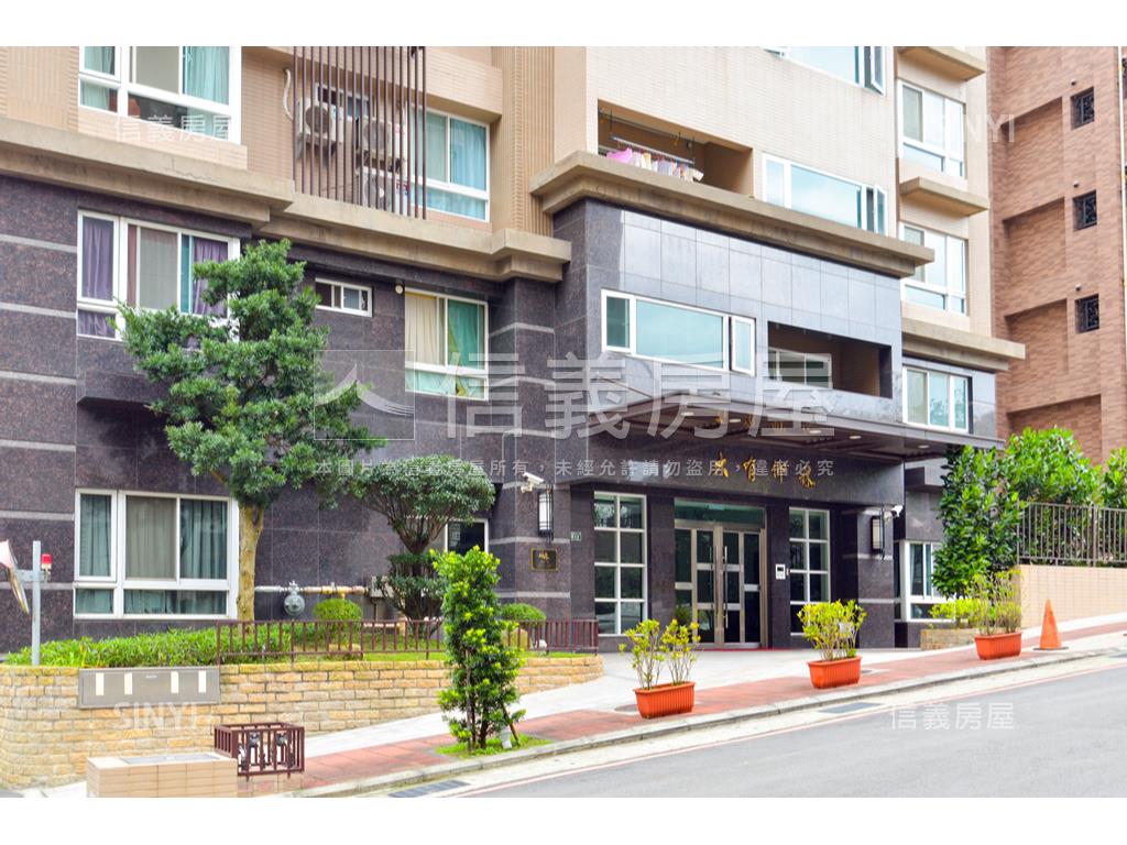 大有仰森溫馨美三房車位房屋室內格局與周邊環境