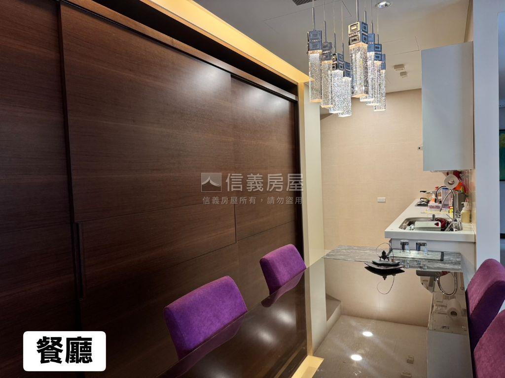 大衛營小領袖稀有釋出房屋室內格局與周邊環境