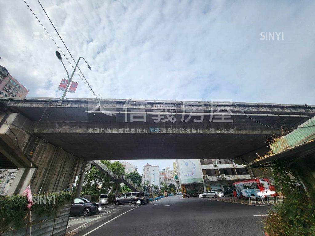 【專】㊣泰和路大地坪角店房屋室內格局與周邊環境