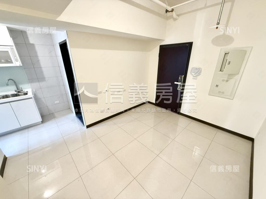 世界花園翱翔景觀大兩房房屋室內格局與周邊環境