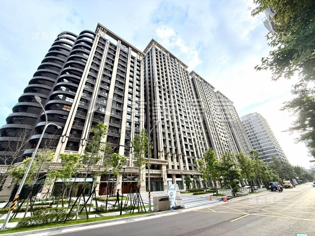 世界花園翱翔景觀大兩房房屋室內格局與周邊環境