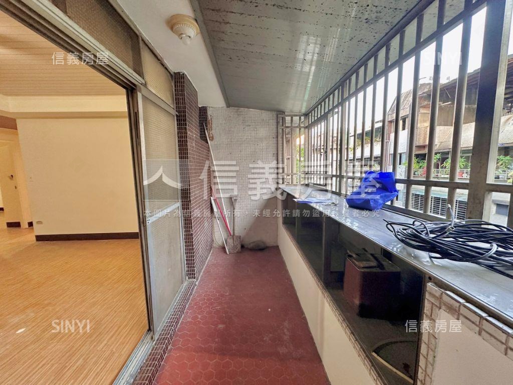 稀有樟樹一路機能方正頂加房屋室內格局與周邊環境