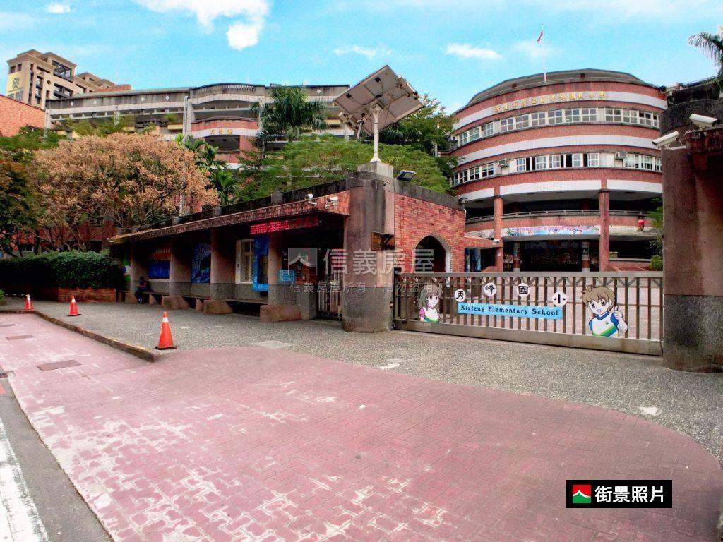 區公所旁稀有方正三房房屋室內格局與周邊環境