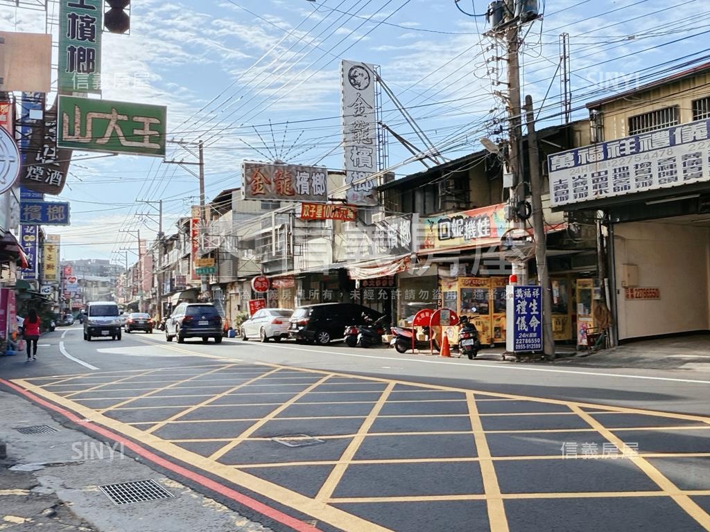 大里低總價２房大樓店住房屋室內格局與周邊環境