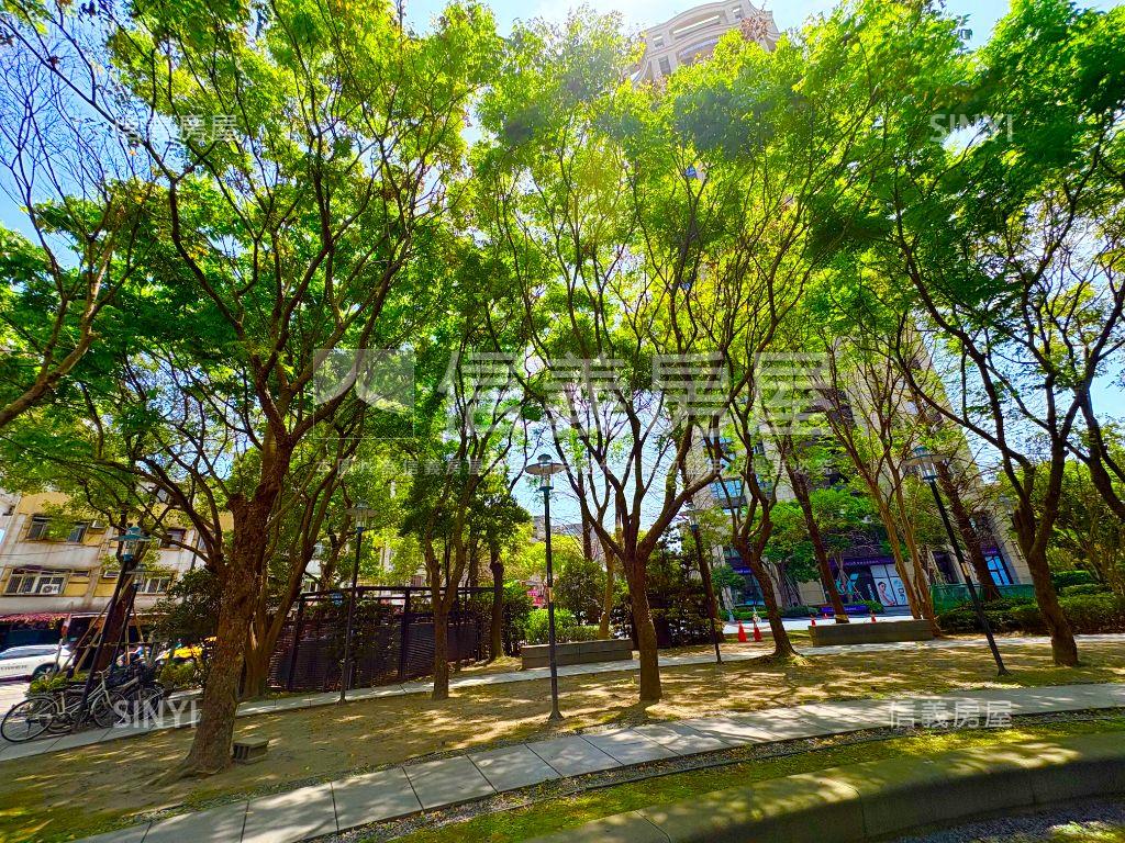 龍興辦公大空間房屋室內格局與周邊環境