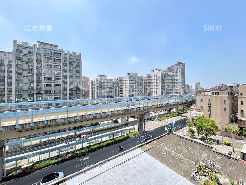 空一五區採光美四房房屋室內格局與周邊環境