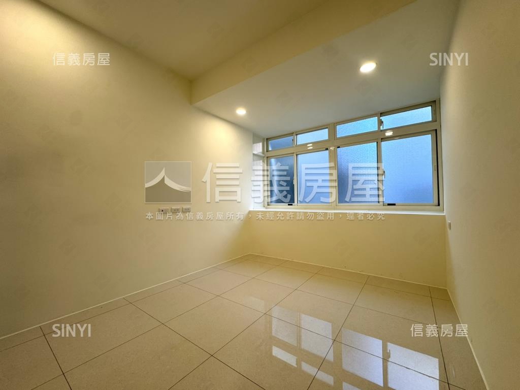 重慶路公寓三樓房屋室內格局與周邊環境