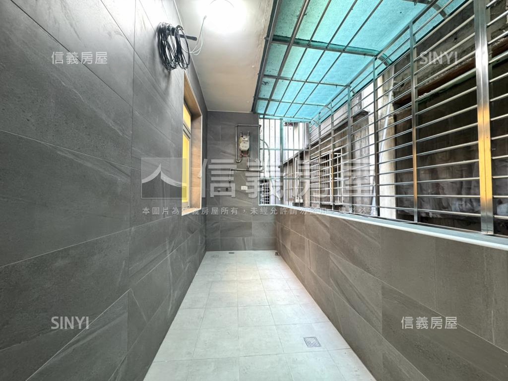 重慶路公寓三樓房屋室內格局與周邊環境