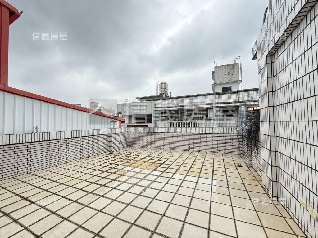 雷中街大面寬別墅房屋室內格局與周邊環境