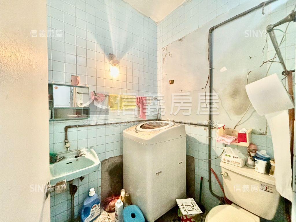 正義北天臺生活機能強透天房屋室內格局與周邊環境