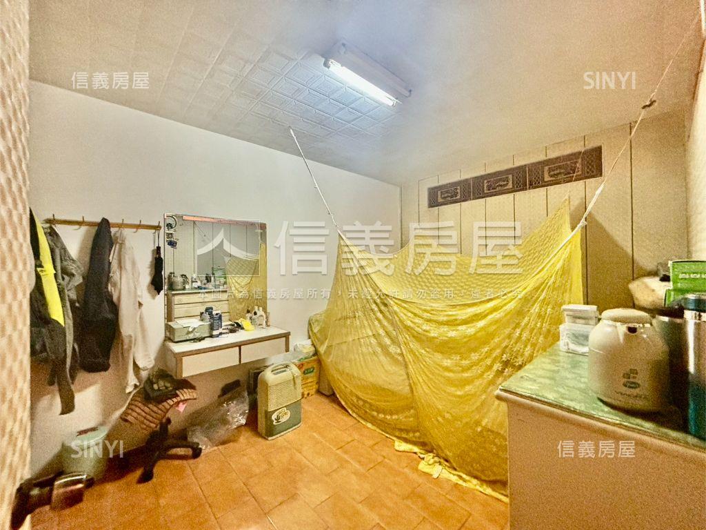 正義北天臺生活機能強透天房屋室內格局與周邊環境