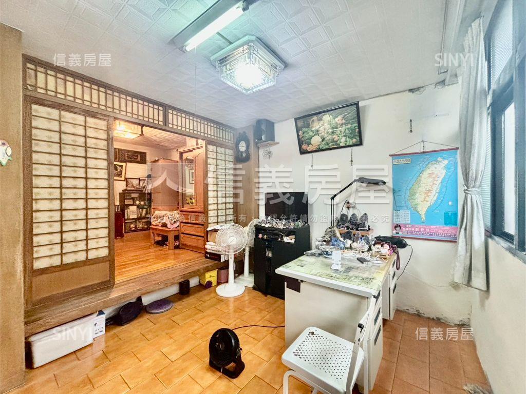 正義北天臺生活機能強透天房屋室內格局與周邊環境