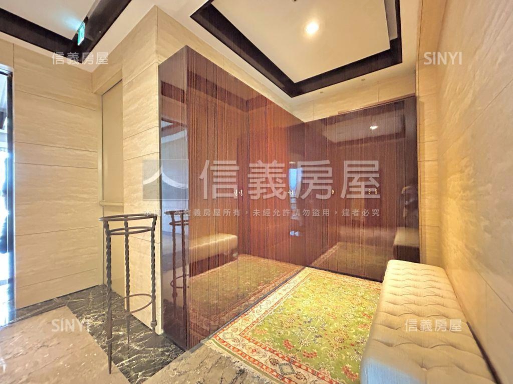 文心森林公園‧天匯裝潢戶房屋室內格局與周邊環境