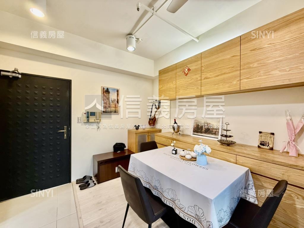 山景‧南加州‧標準樓中樓房屋室內格局與周邊環境