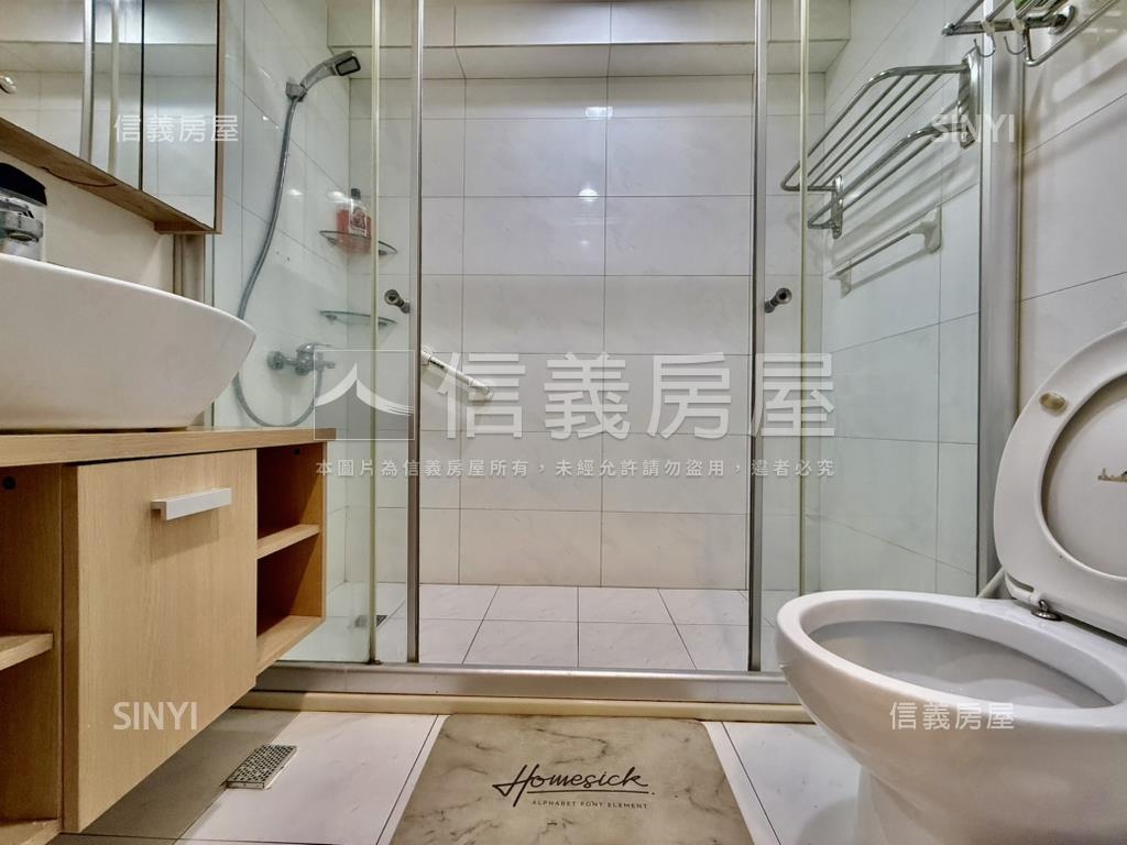 山景‧南加州‧標準樓中樓房屋室內格局與周邊環境