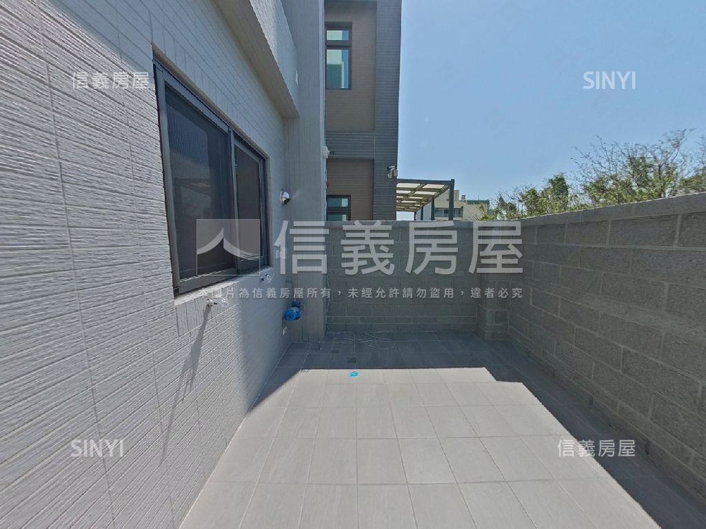 伸港電梯別墅Ａ房屋室內格局與周邊環境