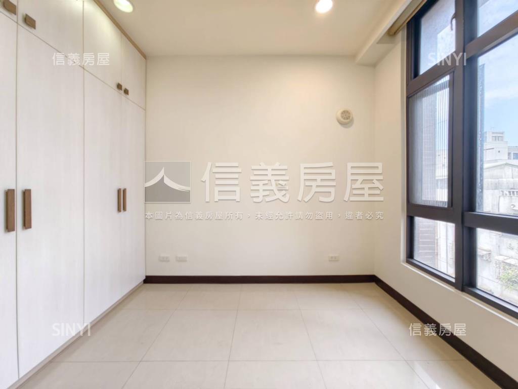 ㊣橡園撰㊣電梯二房車位房屋室內格局與周邊環境