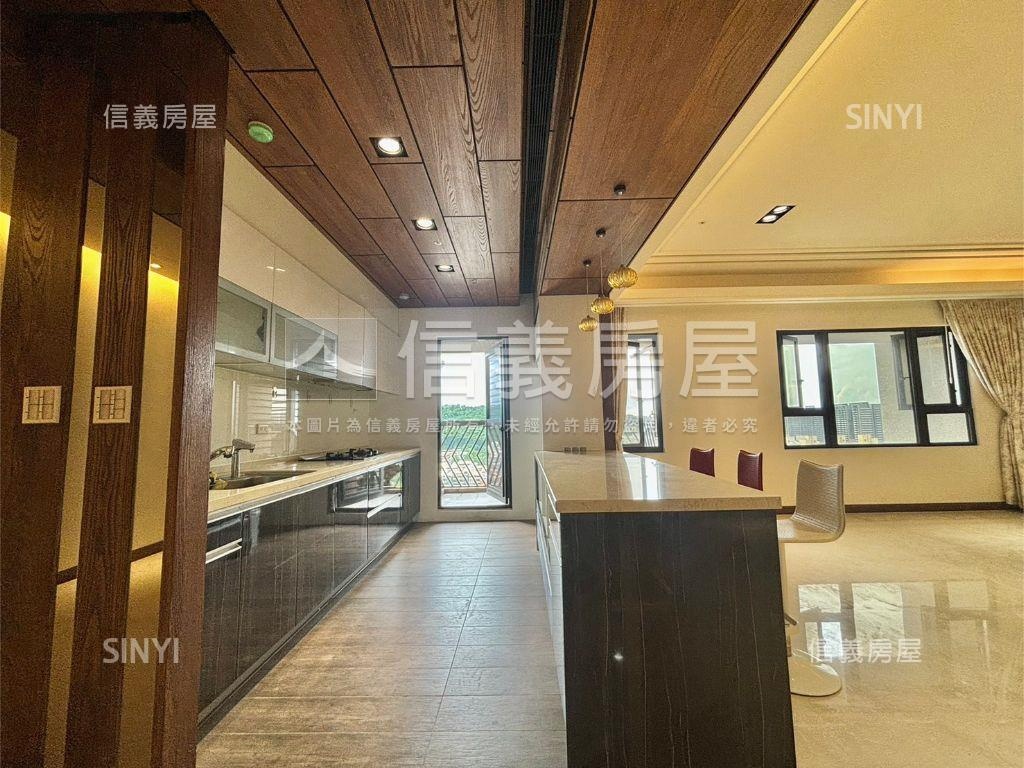 稀有傳奇Ａ棟三房雙平車房屋室內格局與周邊環境