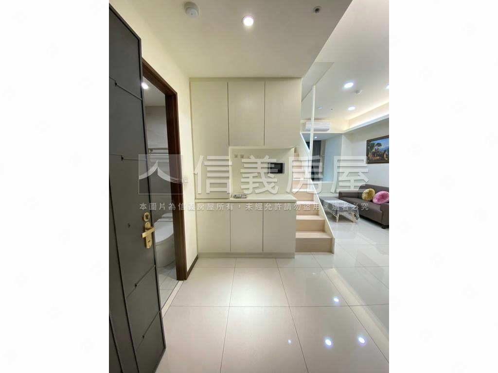 近一中商圈微笑雲品美裝潢房屋室內格局與周邊環境