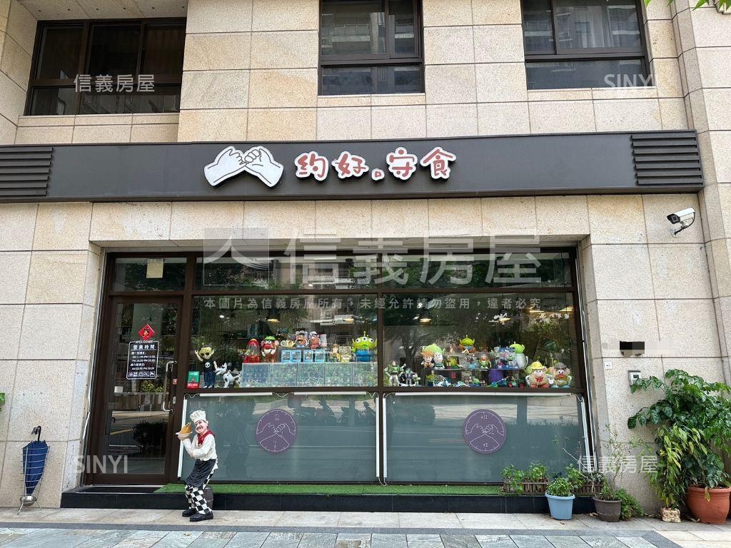近日月光三角窗店面房屋室內格局與周邊環境
